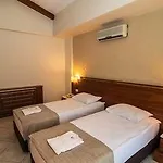 Natur-med Hot Springs And Health 3* Davutlar