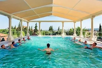 Natur-med Hot Springs And Health 酒店